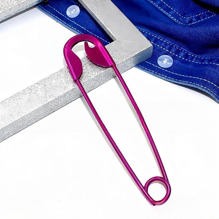 Versatile Safety Pin Hair & Bag Accessory